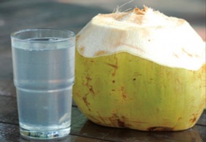manfaat air kelapa muda untuk ibu hamil