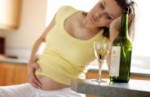 bahaya alkohol saat hamil